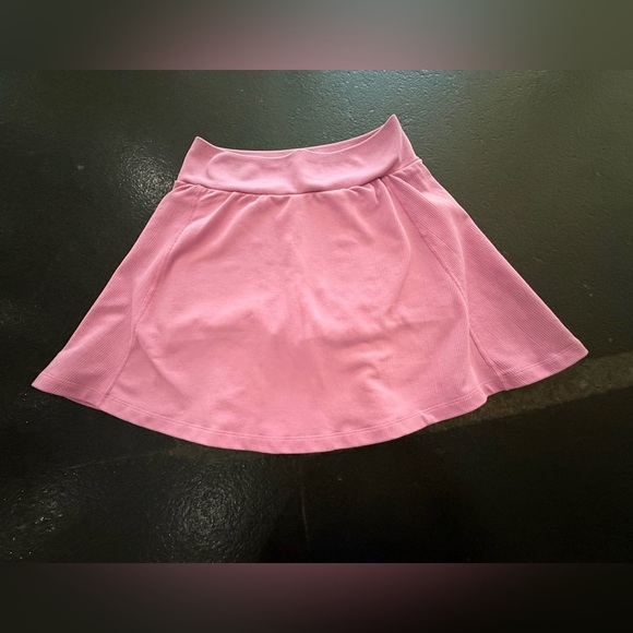 Fila Pink Skort – Size Medium Great pre-owned condition. - Picture 6 of 9